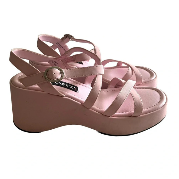 Report 90s Pastel Pink Petunia Platform 7.5 - Picture 1 of 8